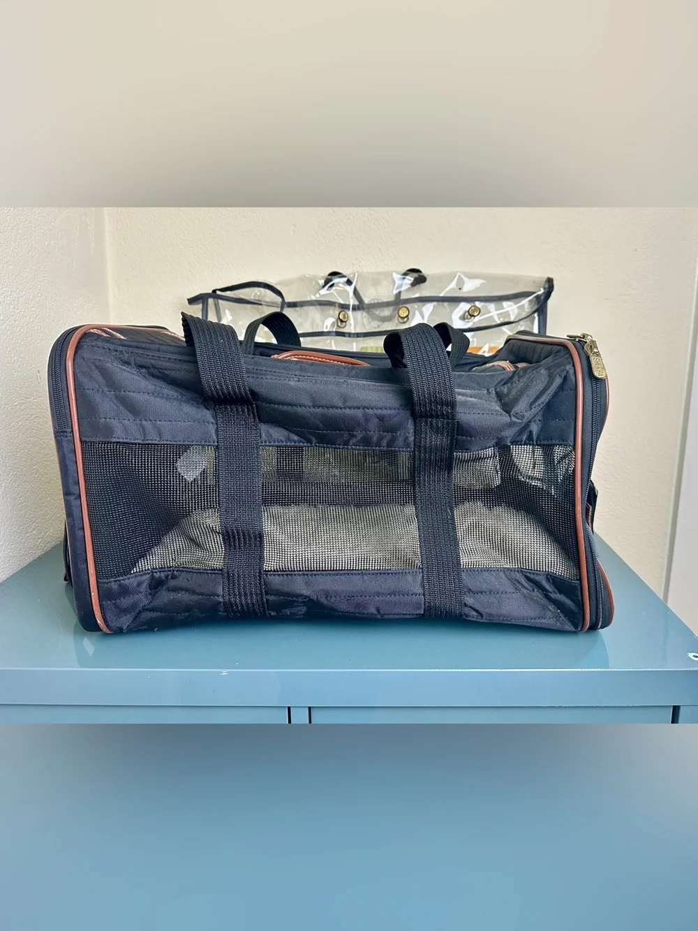 Sherpa Original Deluxe Pet Carrier Medium 22 Soft Side Dog Cat Travel Bag Black